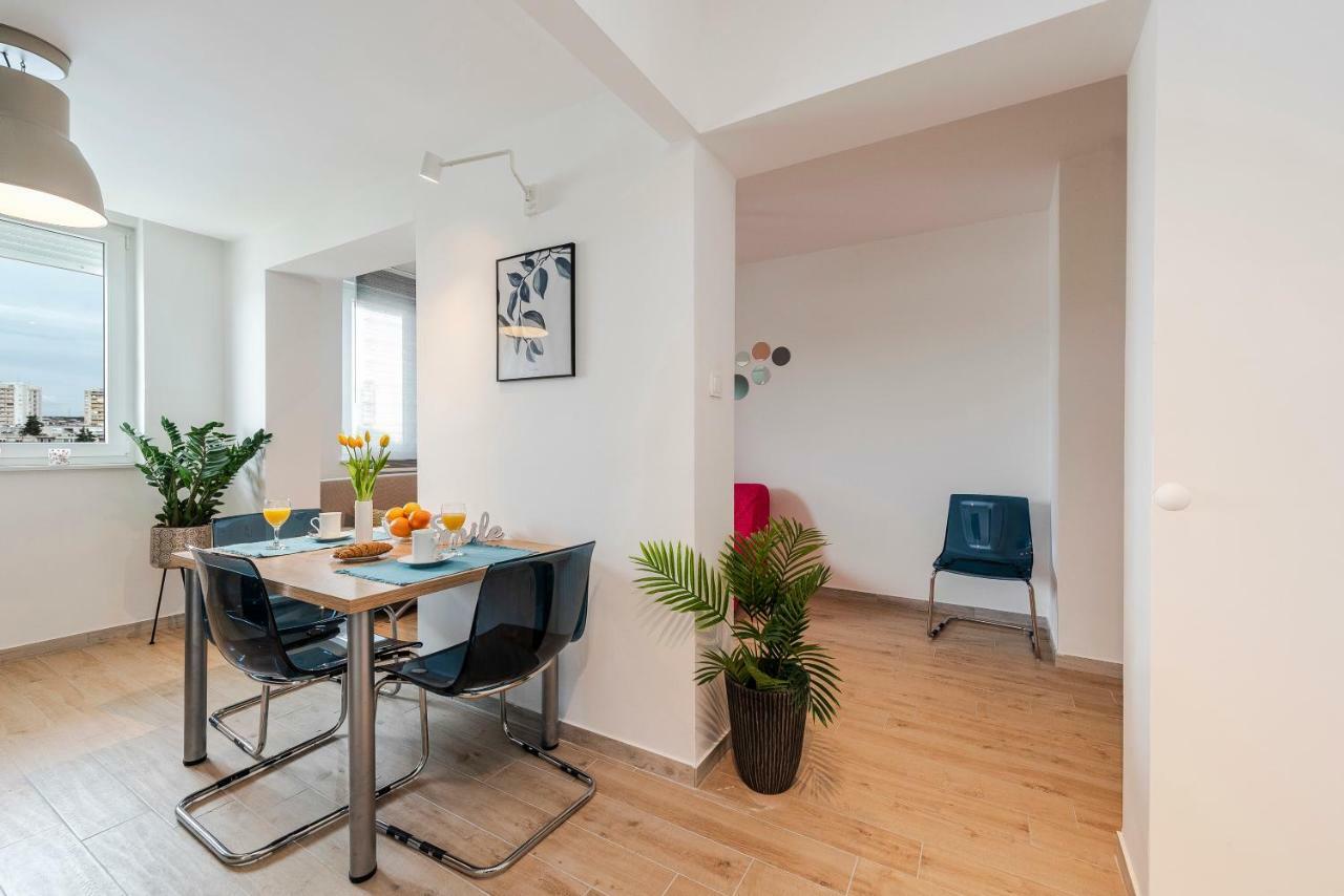 Seven Apartman Apartment Zadar Ngoại thất bức ảnh