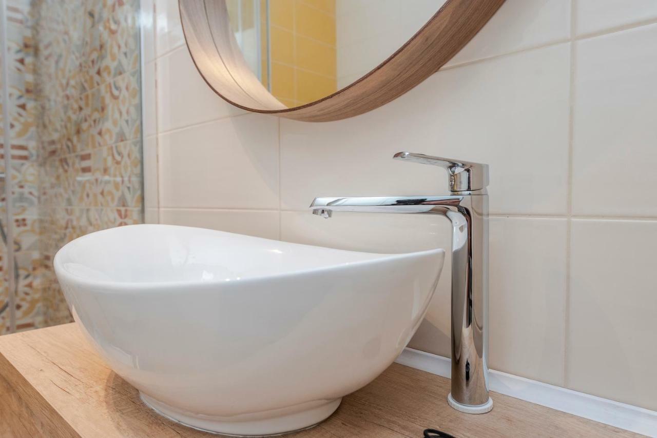 Seven Apartman Apartment Zadar Ngoại thất bức ảnh