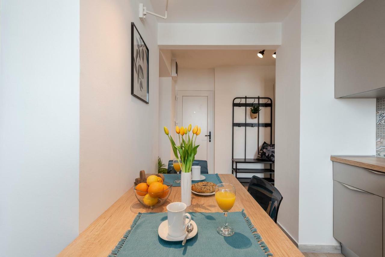 Seven Apartman Apartment Zadar Ngoại thất bức ảnh