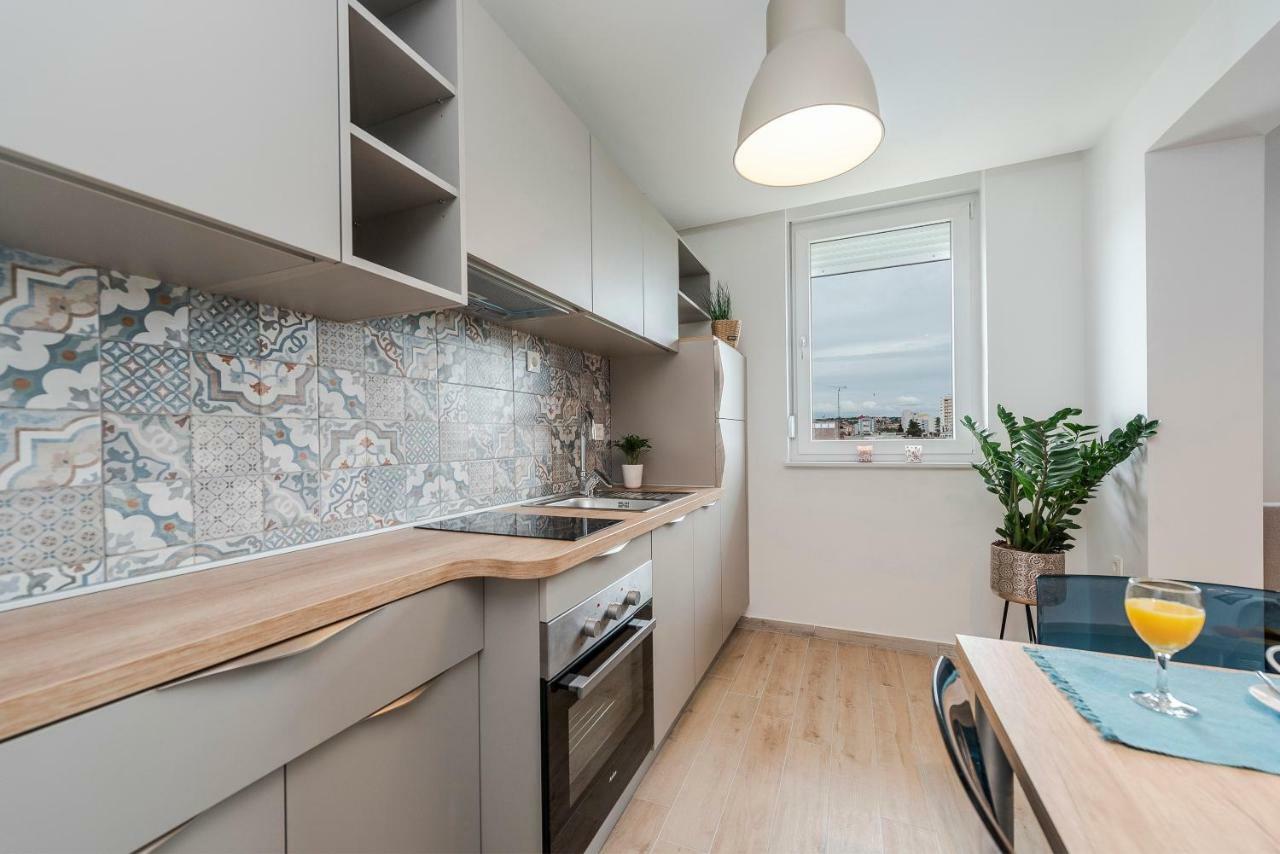 Seven Apartman Apartment Zadar Ngoại thất bức ảnh